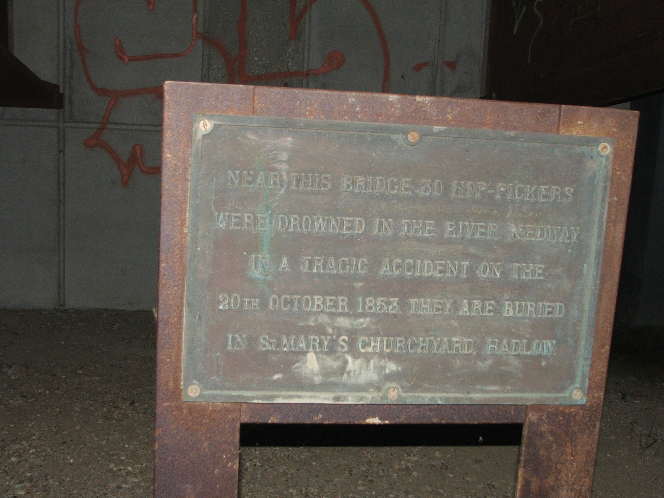 Memorial at Hartlake