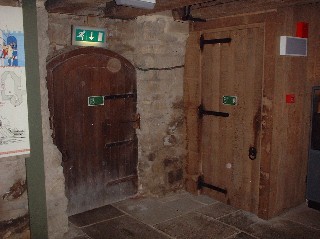 Door to tunnel